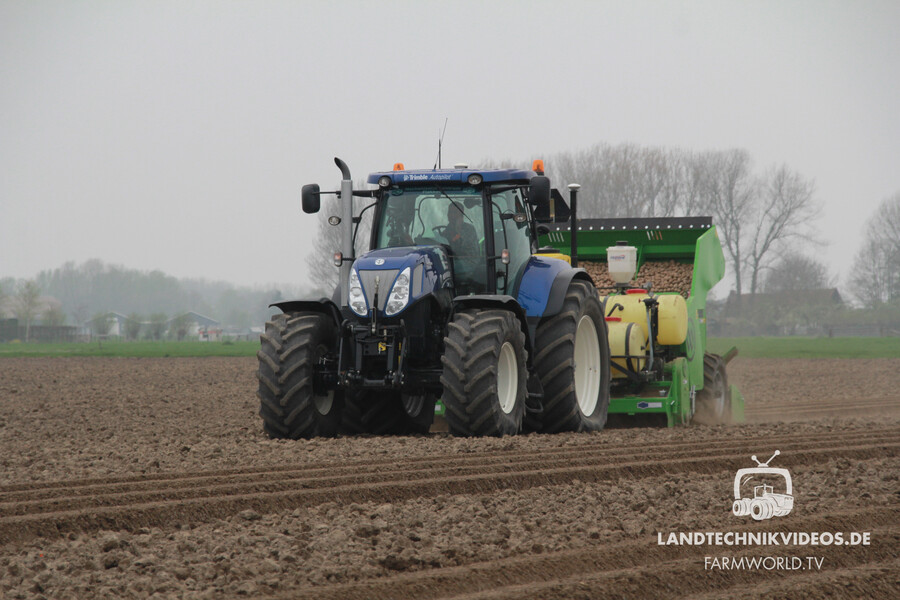 New Holland Traktoren_19.jpg